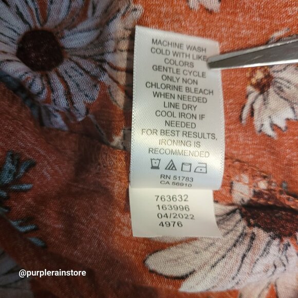 Maurices Floral Top 1X Crochet Lace Trim Gauzy Crinkle Terracotta Tie Neck Boho - Picture 5 of 9